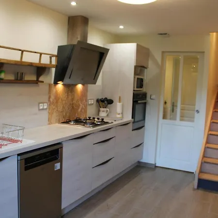 Casa de Campo Charentais Avec Cour Privative, Baby-equipement, Teletravail, Velos, Bbq, Animaux Acceptes - Fr-1-653-170