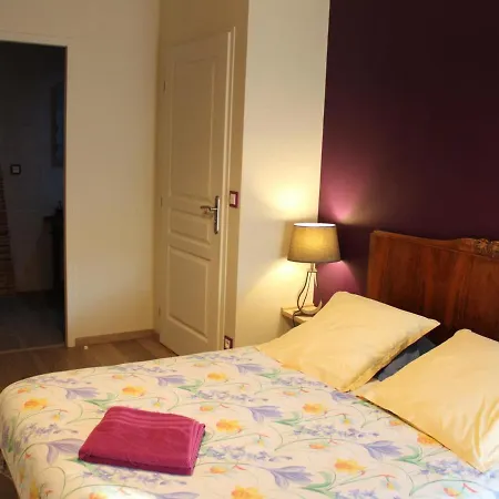 Charentais Avec Cour Privative, Baby-equipement, Teletravail, Velos, Bbq, Animaux Acceptes - Fr-1-653-170 Vakantiehuis Chalais (Charente)