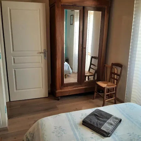 Casa de Férias Charentais Avec Cour Privative, Baby-equipement, Teletravail, Velos, Bbq, Animaux Acceptes - Fr-1-653-170 Chalais (Charente)