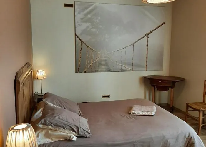 Charentais Avec Cour Privative, Baby-equipement, Teletravail, Velos, Bbq, Animaux Acceptes - Fr-1-653-170 * Chalais (Charente)